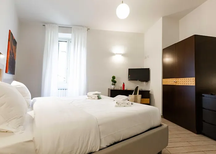 Renovated 2-bdr Flat Statuto - Zen 51 Apartament Rzym